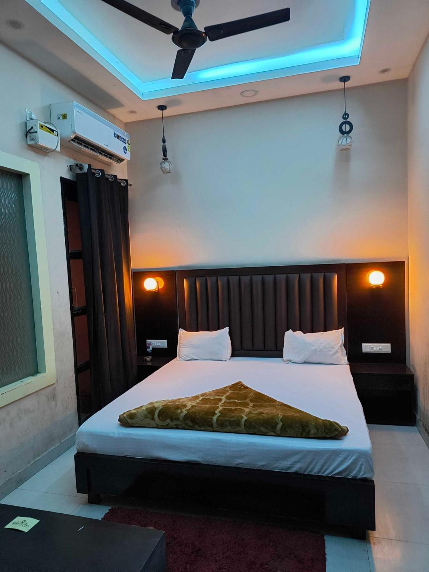 Hotel O The Miraj Sonipat Extérieur photo