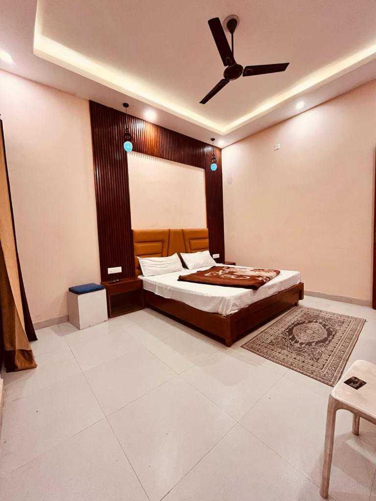 Hotel O The Miraj Sonipat Extérieur photo