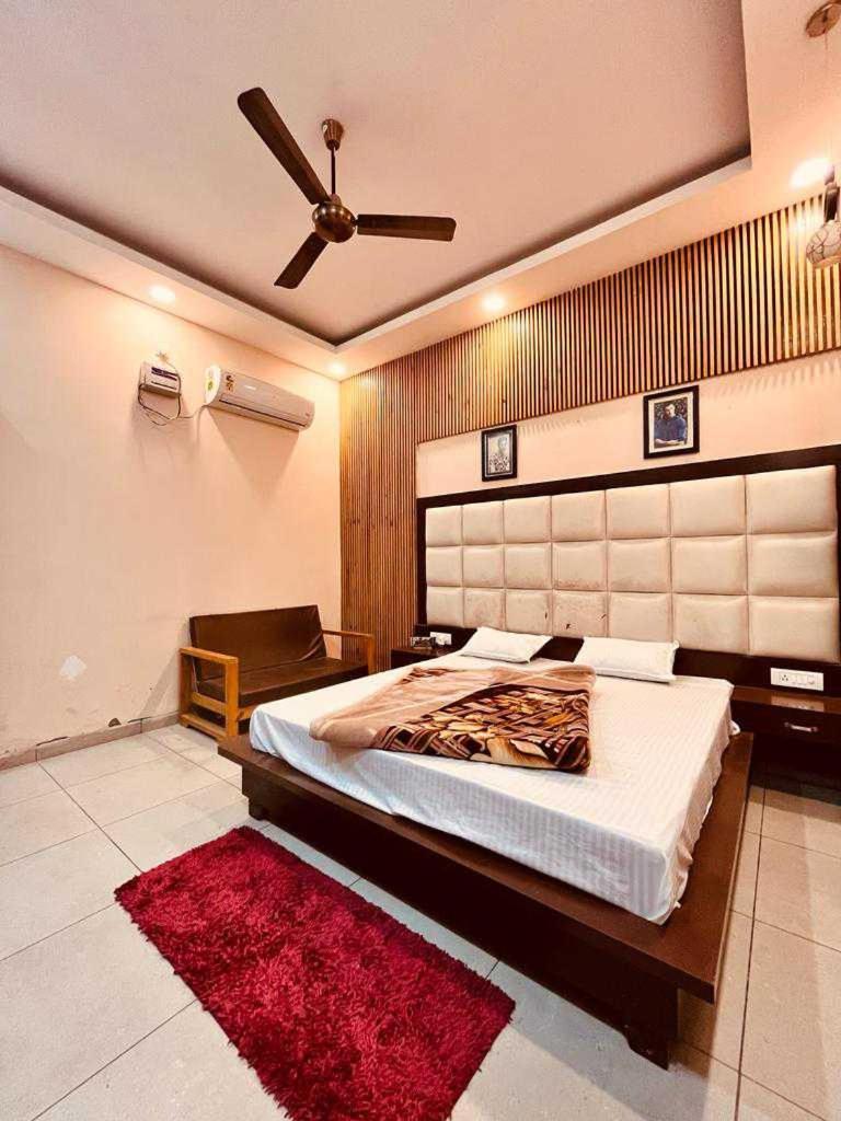 Hotel O The Miraj Sonipat Extérieur photo